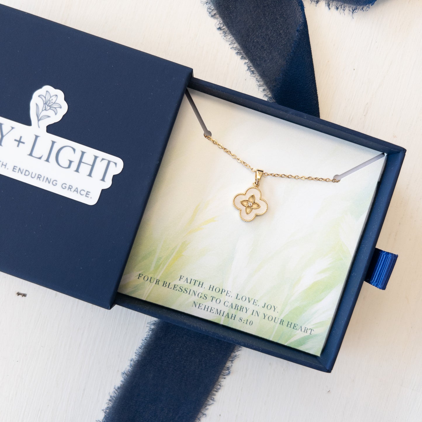 Clover Necklace